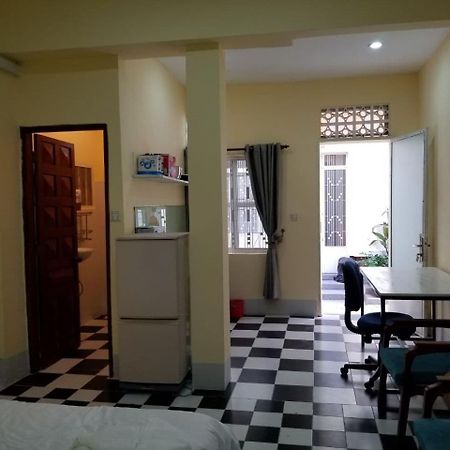 Room 7 - Studio In A Villa 5Mn Walk From The Royal Palace With Swimming Pool Phnom Penh Dış mekan fotoğraf