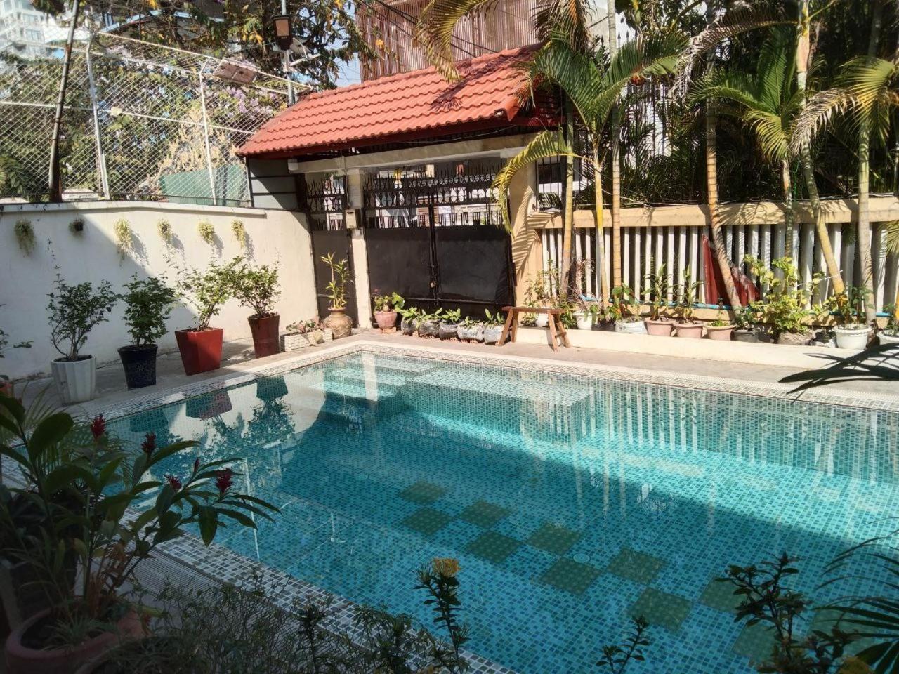 Room 7 - Studio In A Villa 5Mn Walk From The Royal Palace With Swimming Pool Phnom Penh Dış mekan fotoğraf
